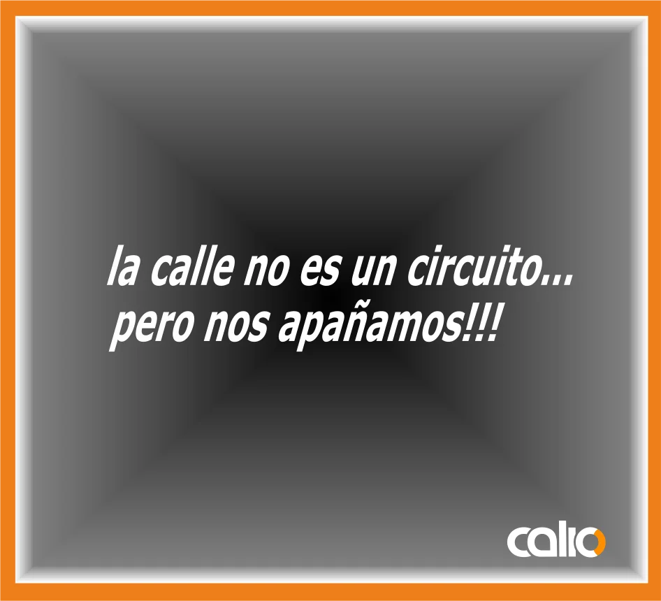 Pegatina vinilo La calle no es... - Imagen 1